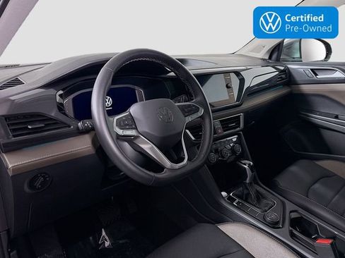 Certified 2023 Volkswagen Taos SEL image 9