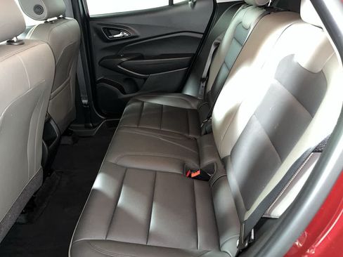 Used 2024 Chevrolet Trax ACTIV w/ Sunroof Package FWD image 26