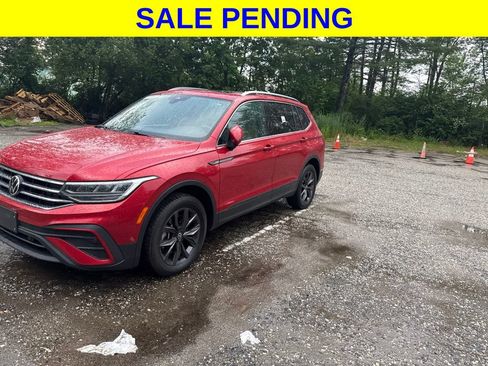 Used 2023 Volkswagen Tiguan SE AWD/4WD image 17