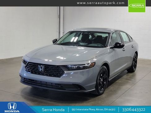 Certified 2025 Honda Accord SE image 1