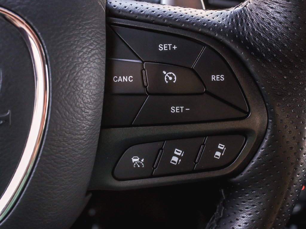 Used 2025 Dodge Durango GT AWD/4WD image 29