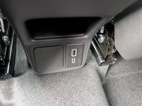 New 2026 Buick Encore GX Preferred w/ Comfort Package AWD/4WD image 11