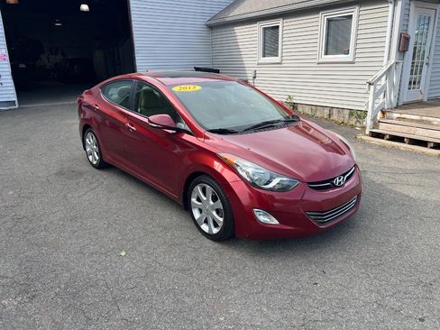Used 2013 Hyundai Elantra Limited FWD image 4