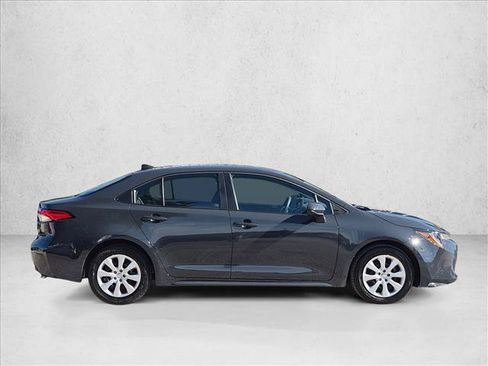Used 2024 Toyota Corolla LE FWD image 4