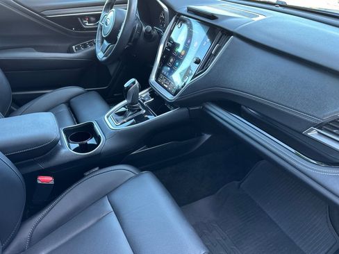 Used 2024 Subaru Outback Limited image 18