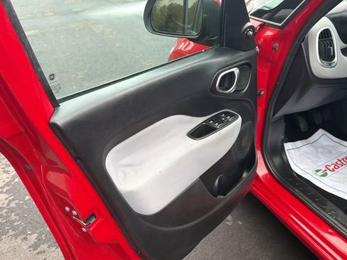 Used 2014 FIAT 500L Easy FWD image 13
