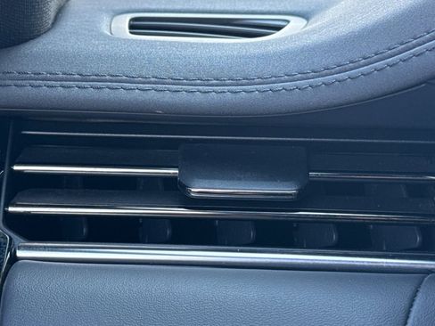 Used 2024 Land Rover Range Rover Sport Dynamic SE image 26