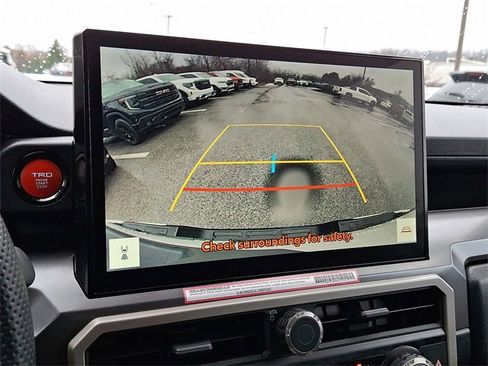 Used 2024 Toyota Tacoma TRD Sport image 17