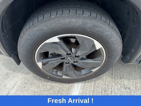 Used 2024 Nissan Rogue SV FWD image 18