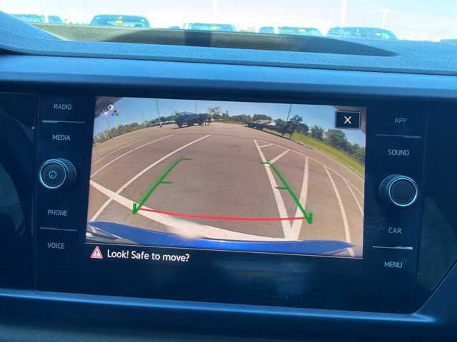 Used 2022 Volkswagen Taos SE FWD image 29