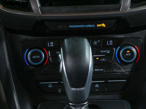 Used 2020 Ford Transit Connect XL FWD image 20