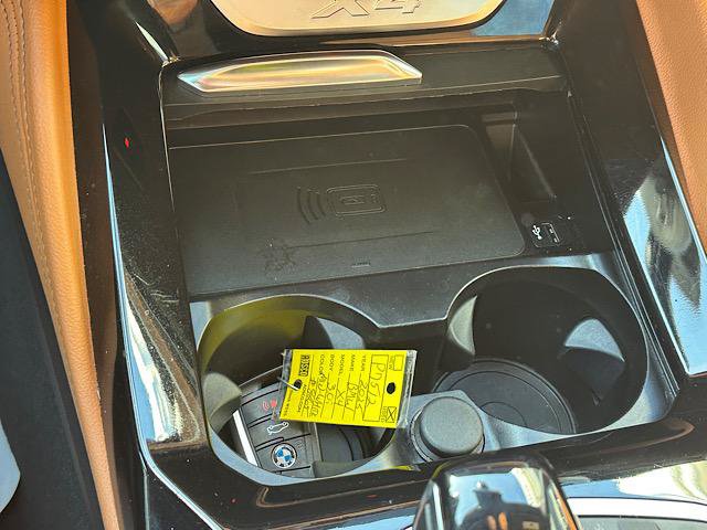 Used 2025 BMW X4 xDrive30i AWD/4WD image 24