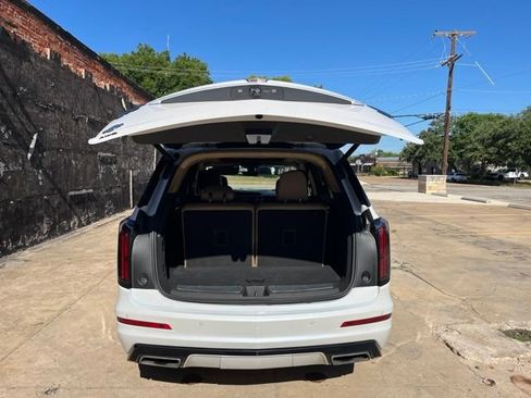 Used 2023 Cadillac XT6 Sport w/ Platinum Package AWD/4WD image 10