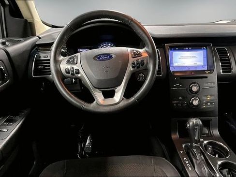 Used 2019 Ford Flex SEL AWD/4WD image 9