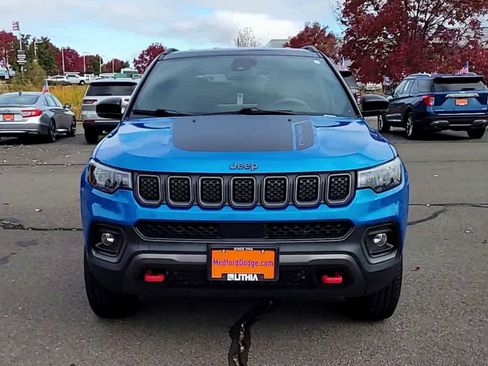 Certified 2024 Jeep Compass Trailhawk w/ Trailhawk Convenience Group image 3
