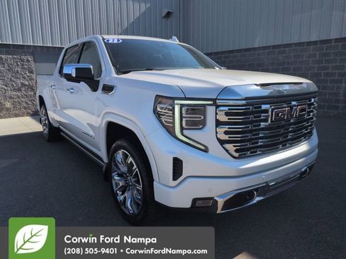 Used 2023 GMC Sierra 1500 Denali w/ Denali Reserve Package AWD/4WD image 1