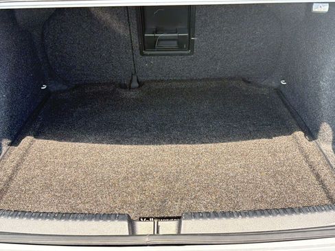 Used 2017 Volkswagen Jetta SE FWD image 29