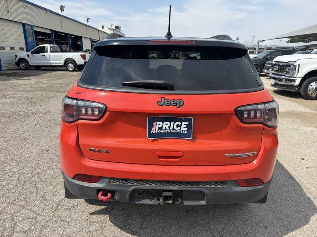 Used 2018 Jeep Compass Trailhawk w/ Navigation Group AWD/4WD image 4