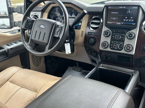 Used 2016 Ford F350 Lariat w/ Chrome Package image 29