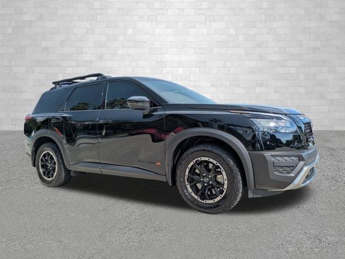Used 2024 Nissan Pathfinder Rock Creek AWD/4WD image 1