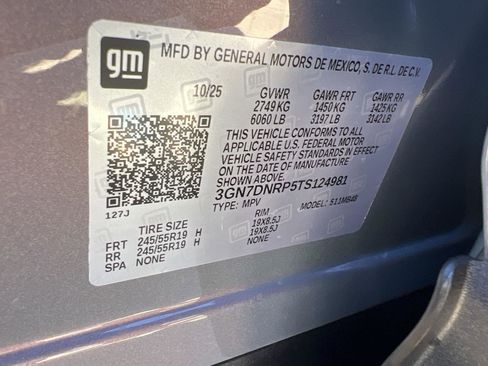 New 2026 Chevrolet Equinox EV LT image 33