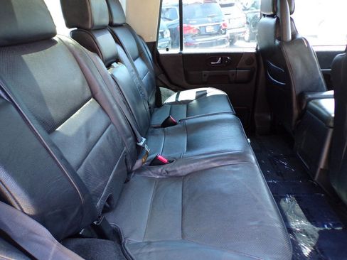 Used 2003 Land Rover Discovery SE AWD/4WD image 15