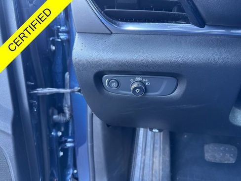 Used 2023 Chevrolet Traverse LT w/ LPO, Floor Liner Package AWD/4WD image 17