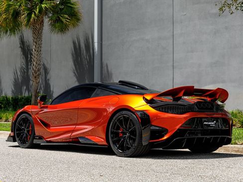 Used 2021 McLaren 765LT RWD image 30