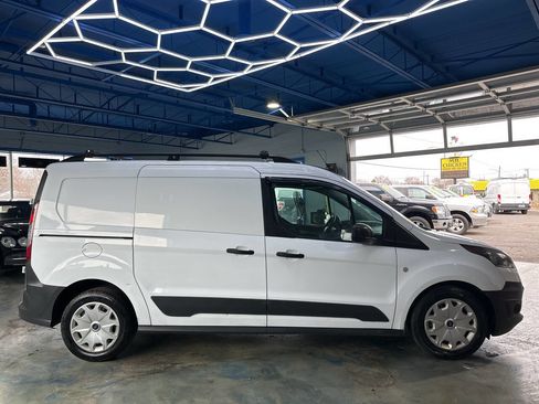 Used 2016 Ford Transit Connect XL image 11
