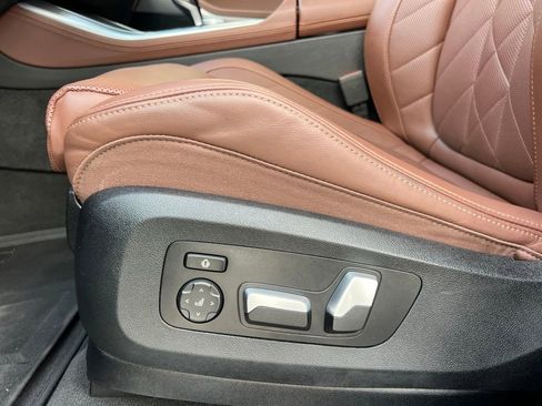 Used 2023 BMW X5 xDrive40i w/ Premium Package image 41