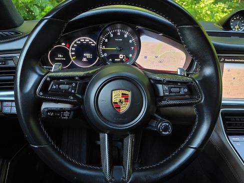 Used 2022 Porsche Panamera 4 Platinum Edition AWD/4WD image 30