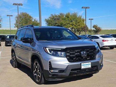 Used 2023 Honda Passport Elite image 3