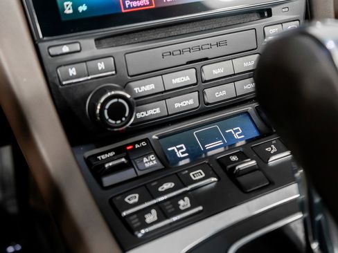 Used 2019 Porsche 911 Targa 4 GTS image 41