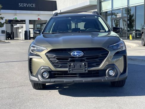 Used 2024 Subaru Outback Onyx Edition XT image 2
