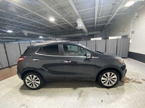 Used 2017 Buick Encore Preferred image 27