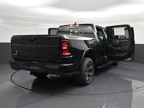 Used 2025 RAM 1500 Big Horn RWD image 36