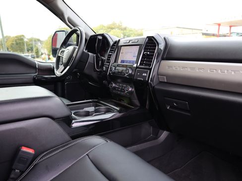 Used 2021 Ford F350 Lariat w/ Lariat Ultimate Package image 57