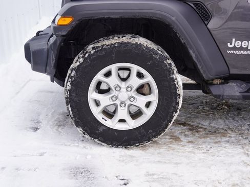 Used 2021 Jeep Wrangler Unlimited Islander image 8