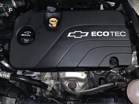 Used 2021 Chevrolet Spark LT image 30