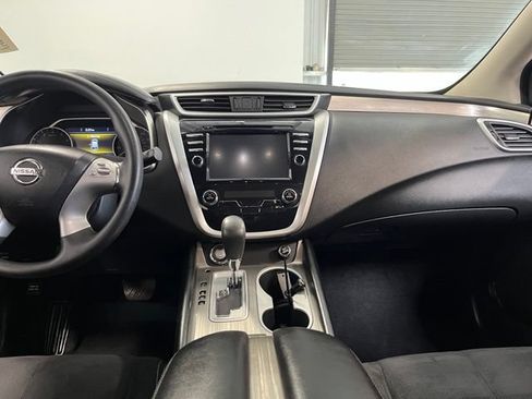 Used 2017 Nissan Murano S w/ Navigation Package FWD image 20