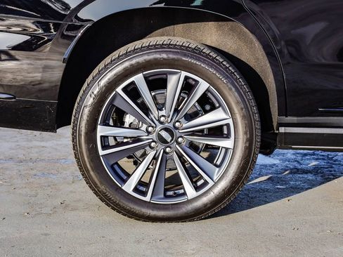 Used 2025 Cadillac Escalade Sport w/ Touring Package image 11