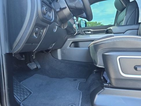 Used 2026 RAM 1500 Laramie AWD/4WD image 11
