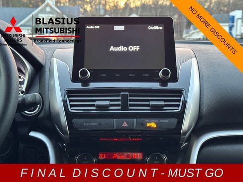 Used 2023 Mitsubishi Eclipse Cross SE image 27