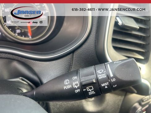 Used 2023 Jeep Cherokee Altitude Lux image 17