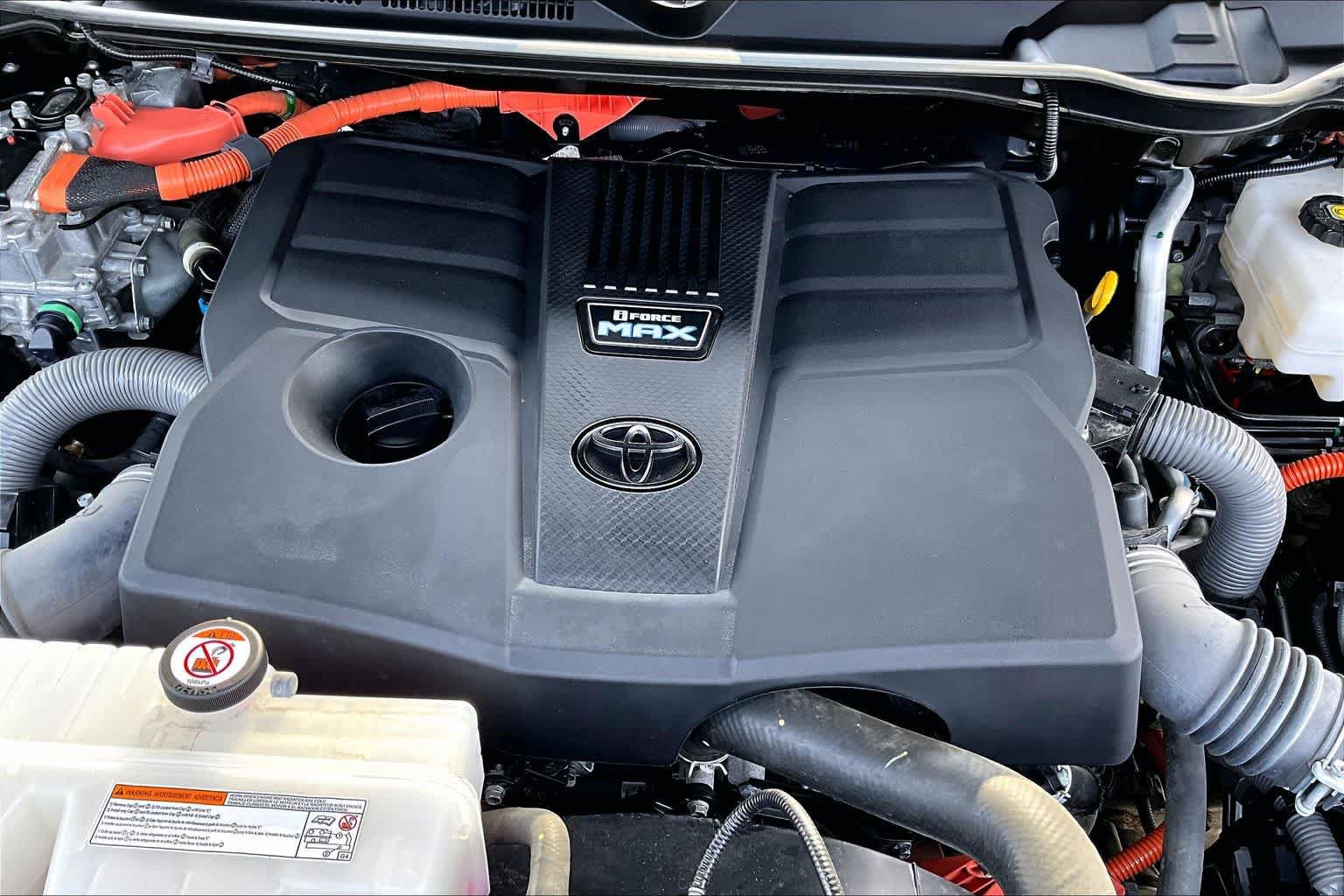 Used 2024 Toyota Tundra Limited AWD/4WD image 64