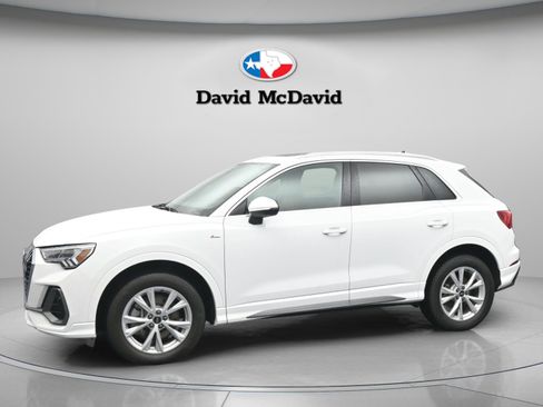 Used 2022 Audi Q3 2.0T Premium Plus AWD/4WD image 5