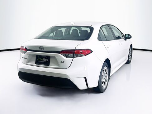 Used 2024 Toyota Corolla LE image 9