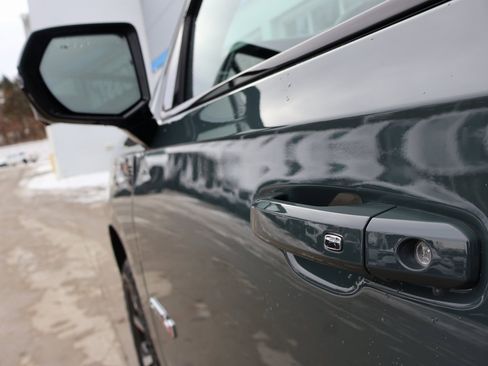 New 2026 GMC Yukon AT4 w/ AT4 Premium Plus Package image 11