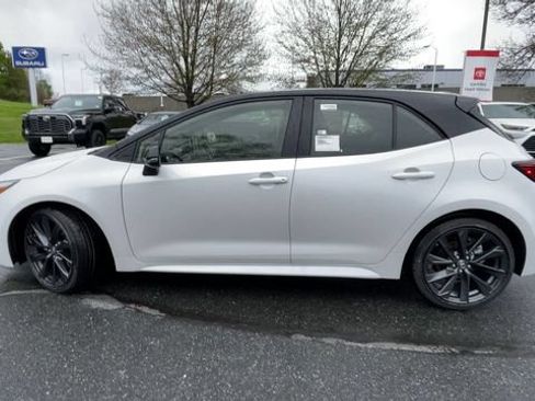 New 2026 Toyota Corolla XSE FWD image 5
