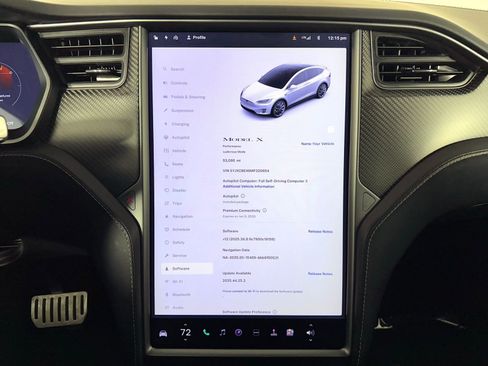 Used 2021 Tesla Model X Performance image 6